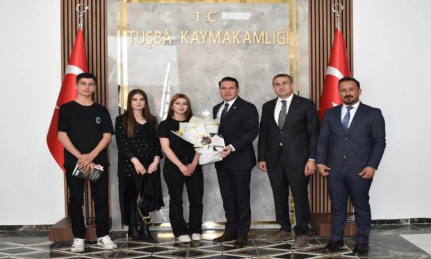 Tuşba Kaymakamı Sn. Musa Göktaş'a Konser Daveti